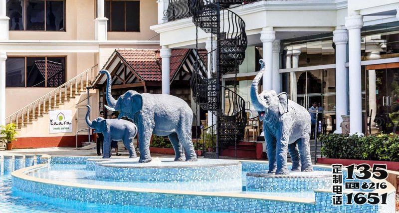 酒店噴泉中的玻璃鋼仿真大象雕塑 酒店噴泉中的玻璃鋼仿真大象雕塑